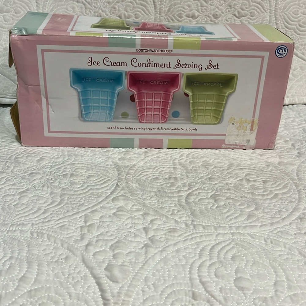 Boston Warehouse ice‎ cream condiment serving set, NWOT